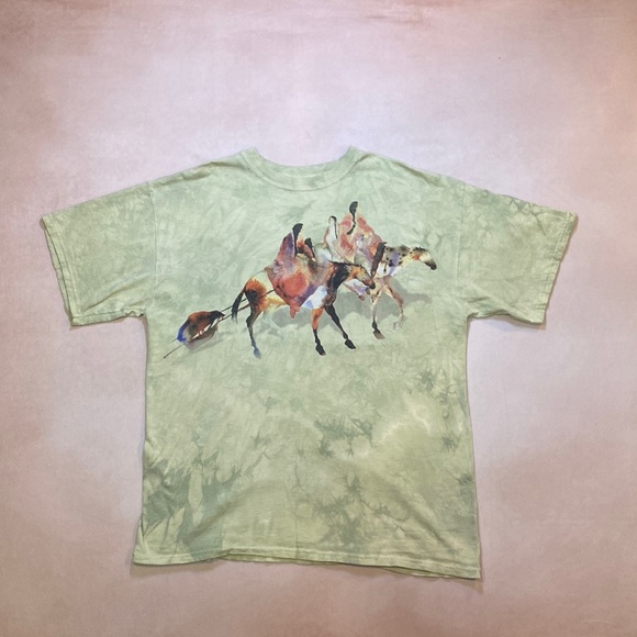 SOLD - VINTAGE Native American GRAPHIC T-SHIRT - Picture 1 of 8